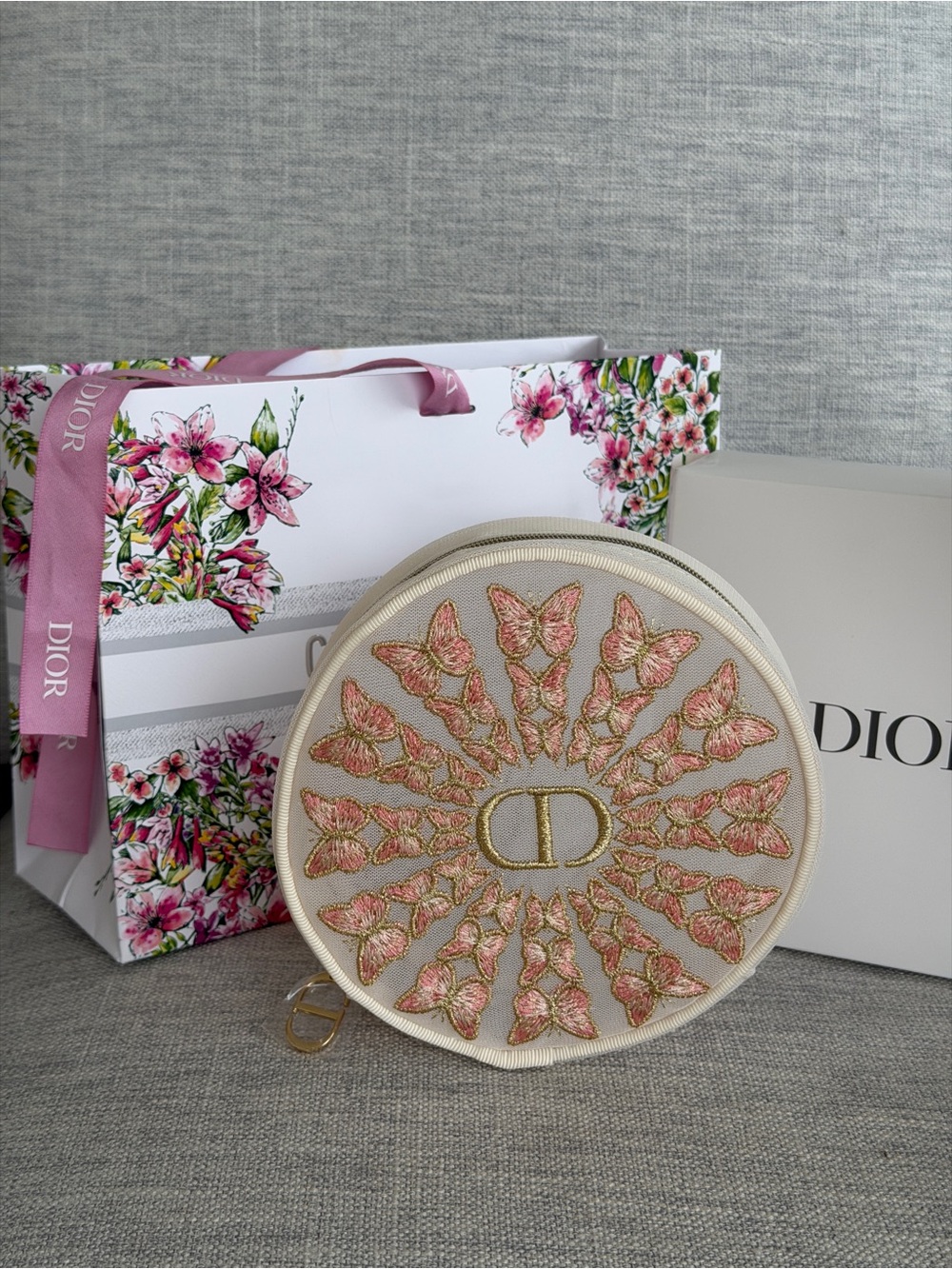 Dior Beauty Pink Embroidered Round Pouch - Picture 3 of 9